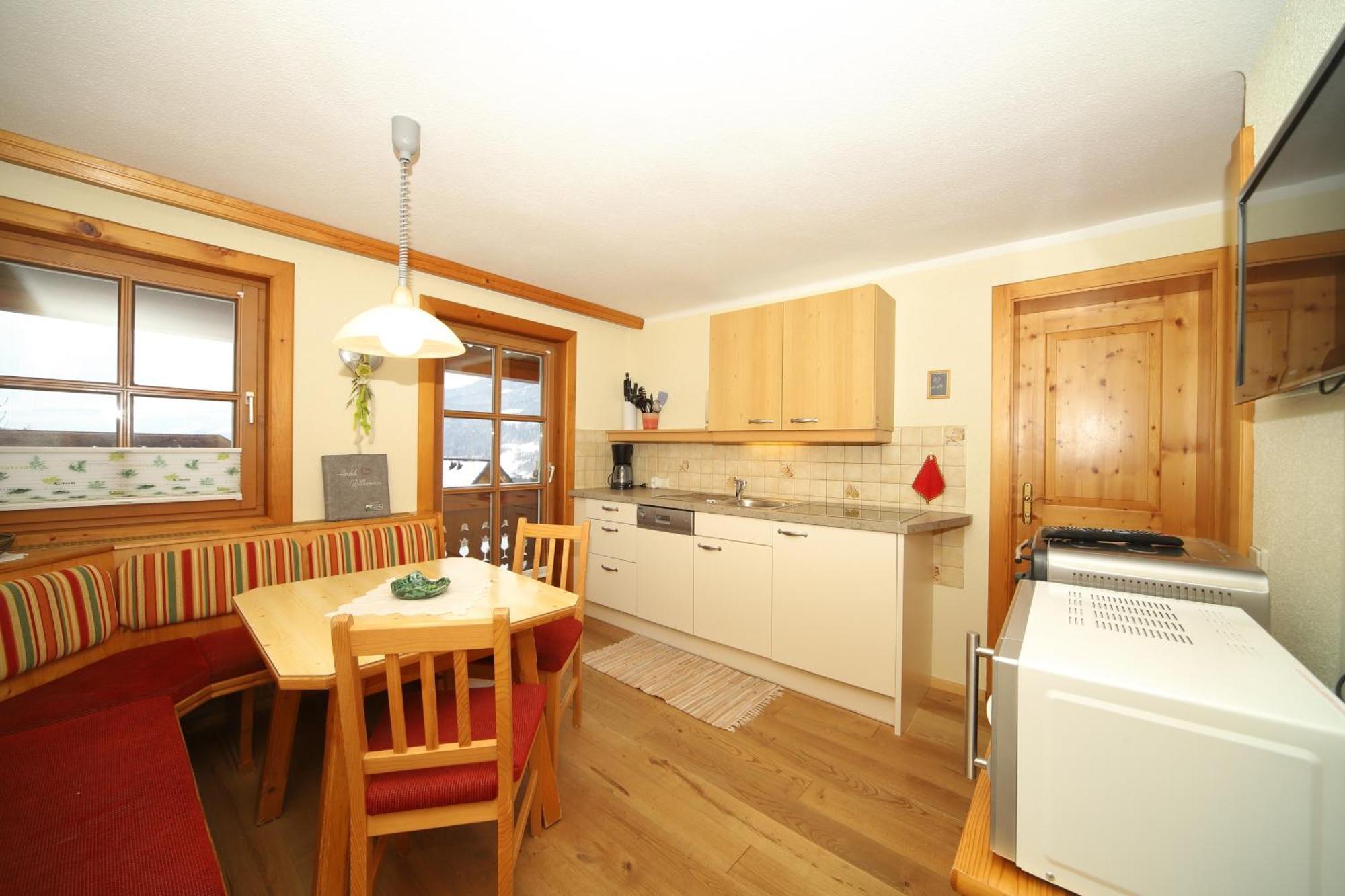 Linarhof Apartment Urlaub Am Bio Bauernhof Haus im Ennstal Zimmer foto
