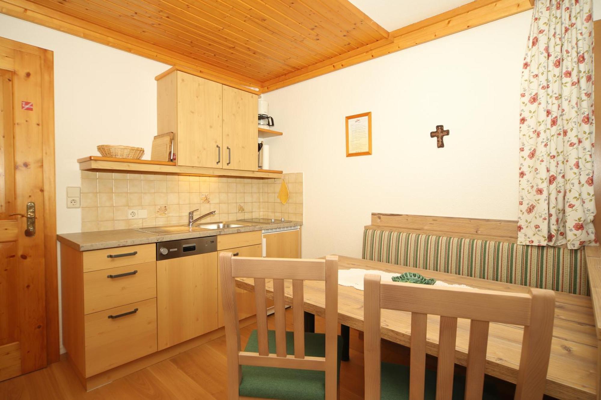 Linarhof Apartment Urlaub Am Bio Bauernhof Haus im Ennstal Zimmer foto