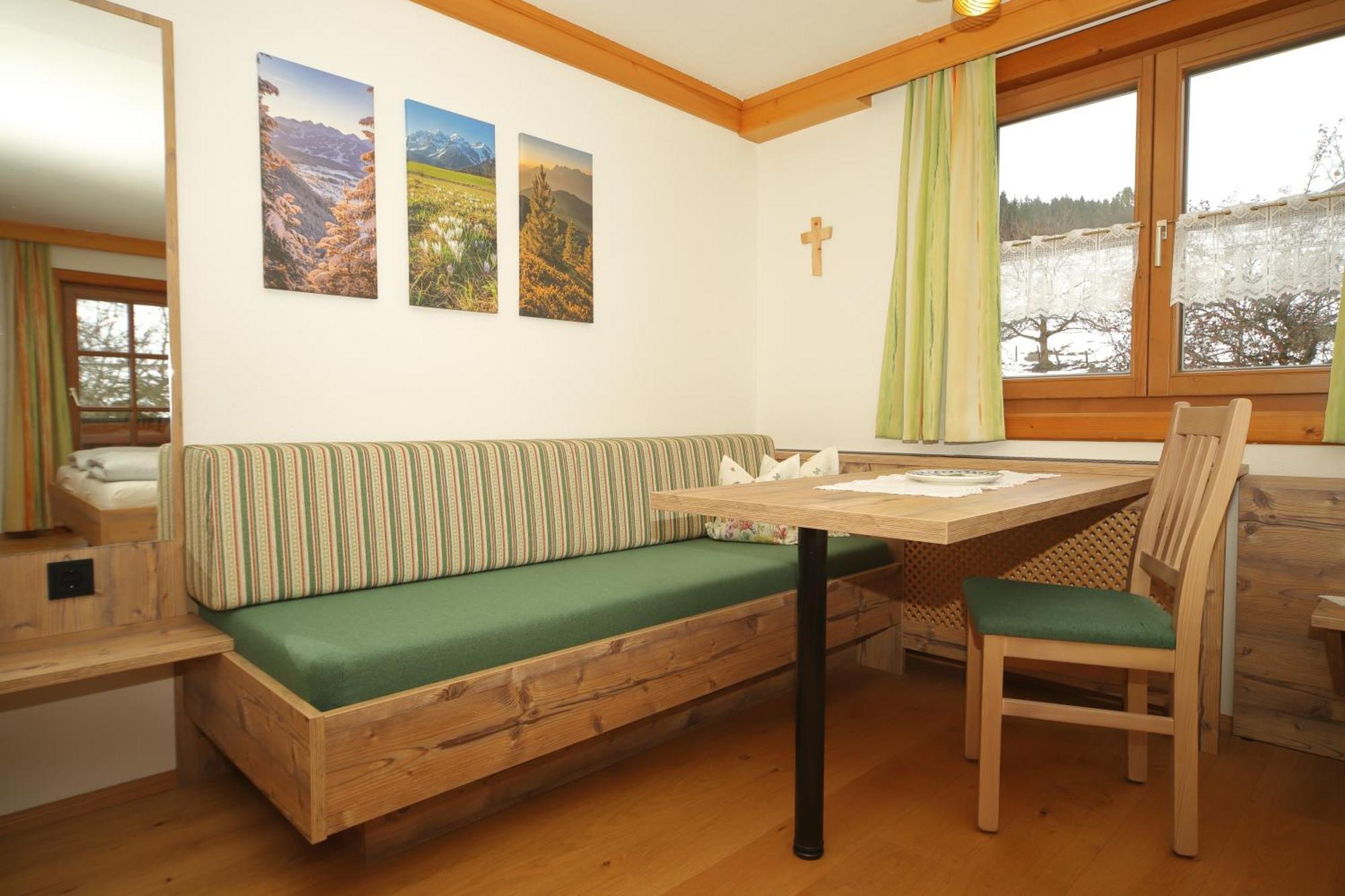 Linarhof Apartment Urlaub Am Bio Bauernhof Haus im Ennstal Exterior foto