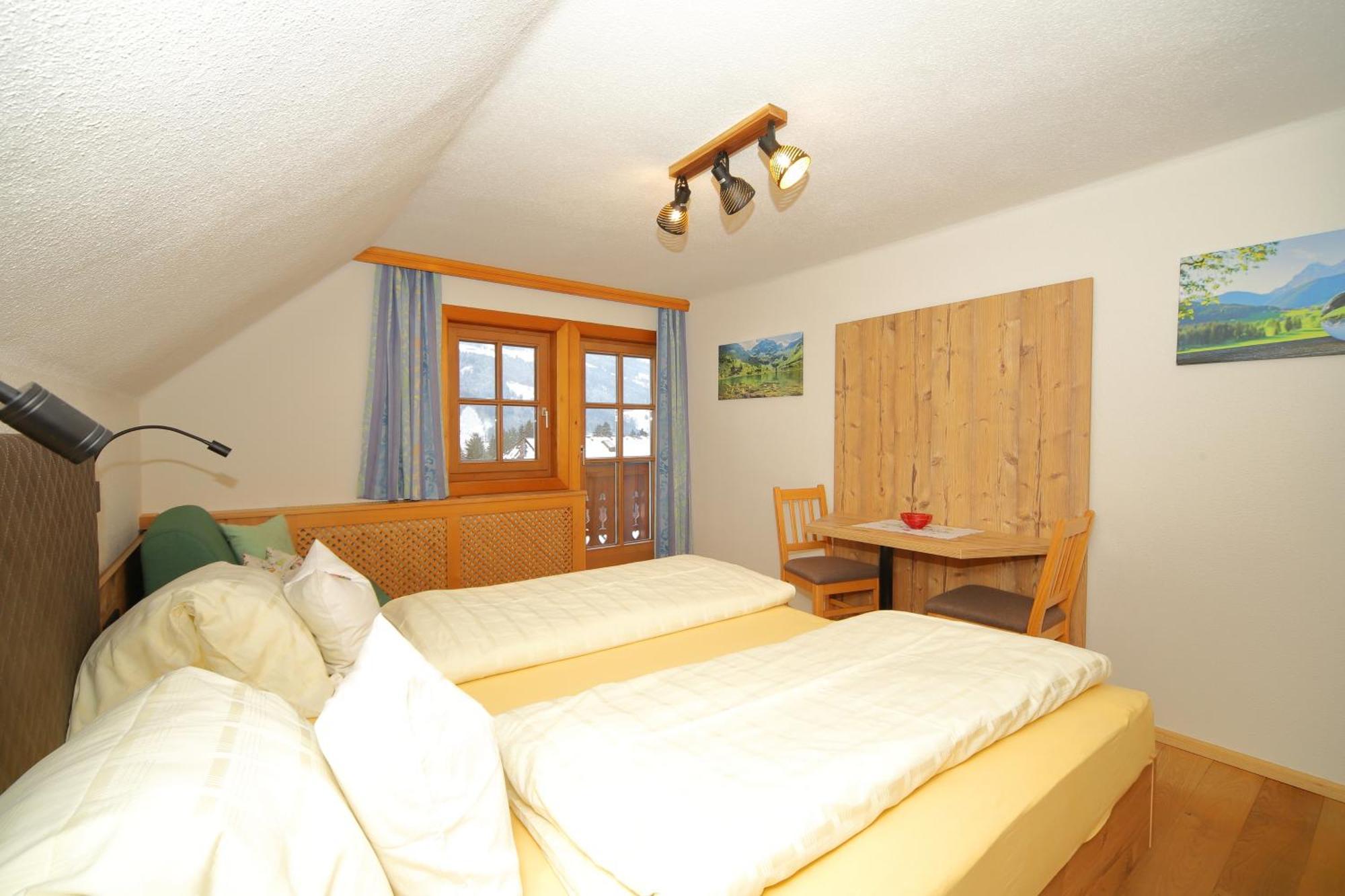Linarhof Apartment Urlaub Am Bio Bauernhof Haus im Ennstal Exterior foto